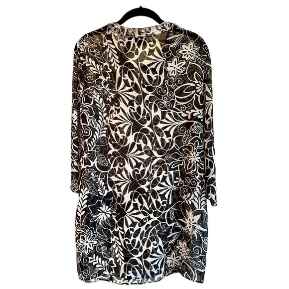 CHICO, NWOT, WOMENS SHEER TUNIC TOP WITH RHINESTONE, BEADED NECKLINE. SIZE 0 - Picture 3 of 7